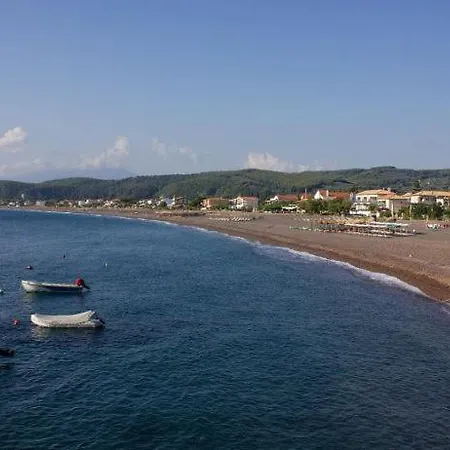 Holiday home σπίτι μέσα στο δάσος